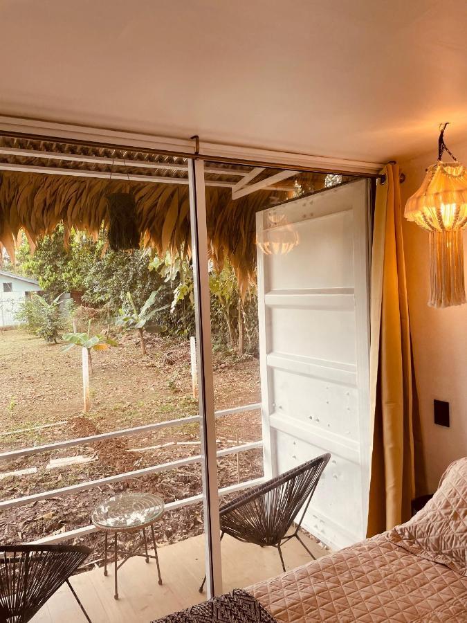 Casa Luce Bed and Breakfast Puerto Viejo de Talamanca Exteriör bild